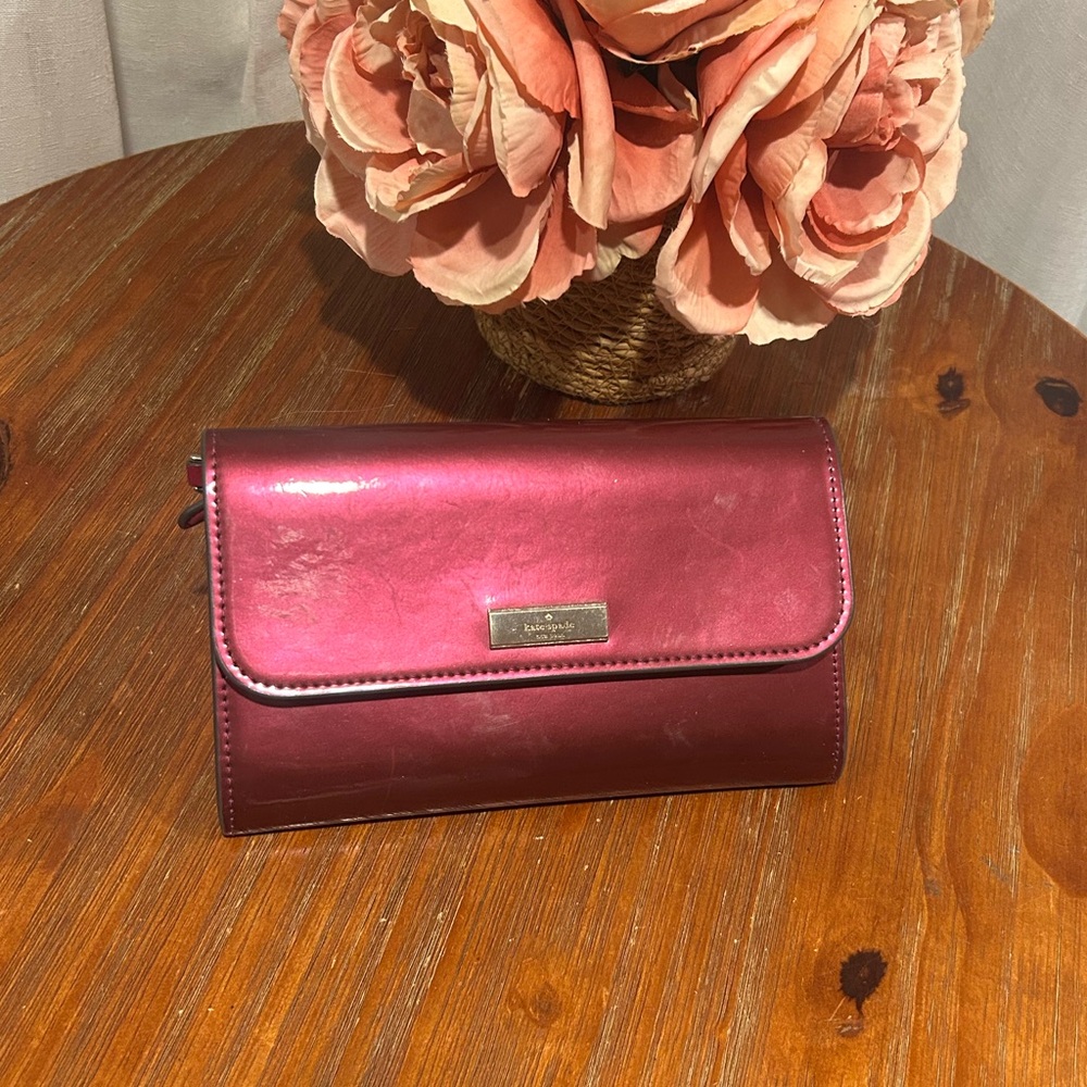 Kate Spade New York Kenzie Medium Flap Wallet